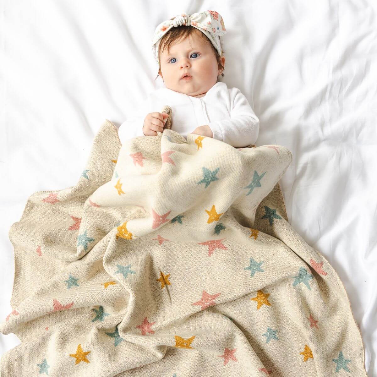 Twinkle Stars Baby Blanket image 0